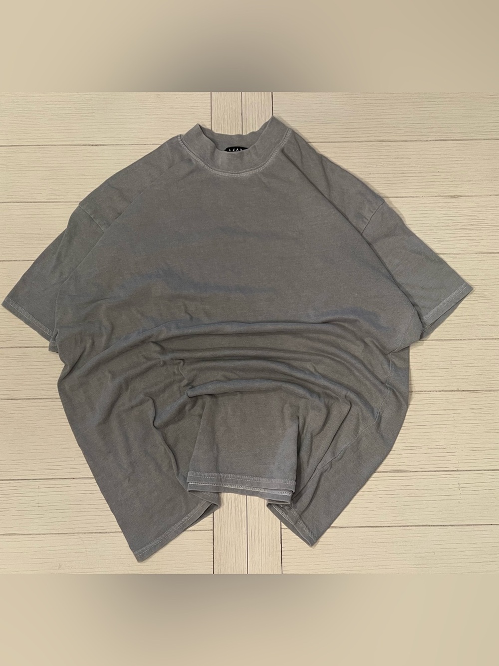 BoohooMAN Light Gray Crewneck T-Shirt